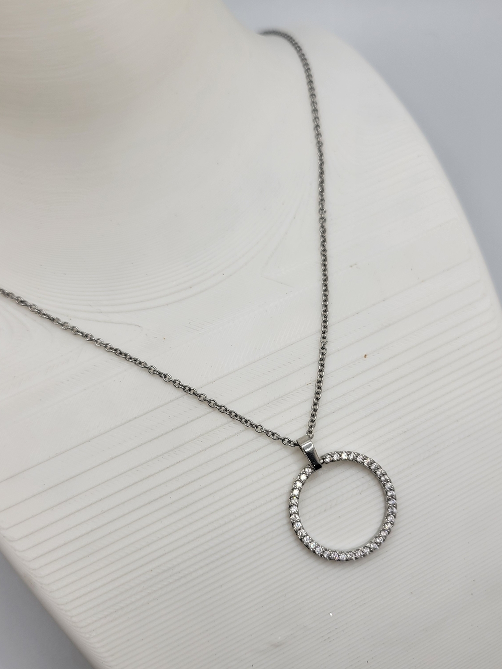 Silver-Tone Circle Pendant Necklace with Clear Stones